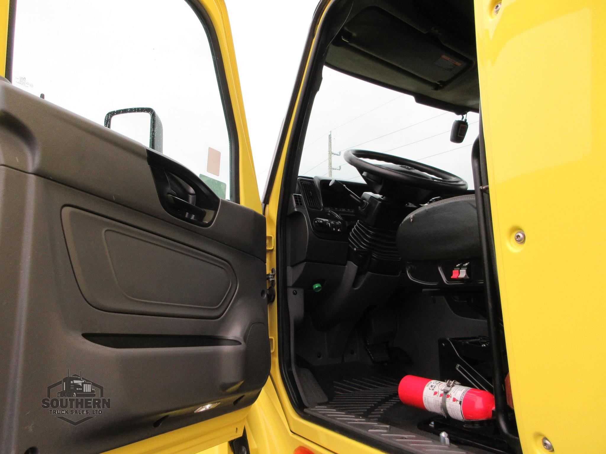 Used 2023 INTERNATIONAL LT