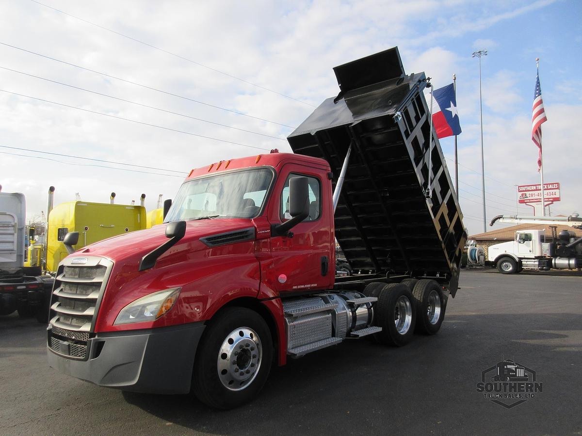 Used 2020 FREIGHTLINER CASCADIA 126
