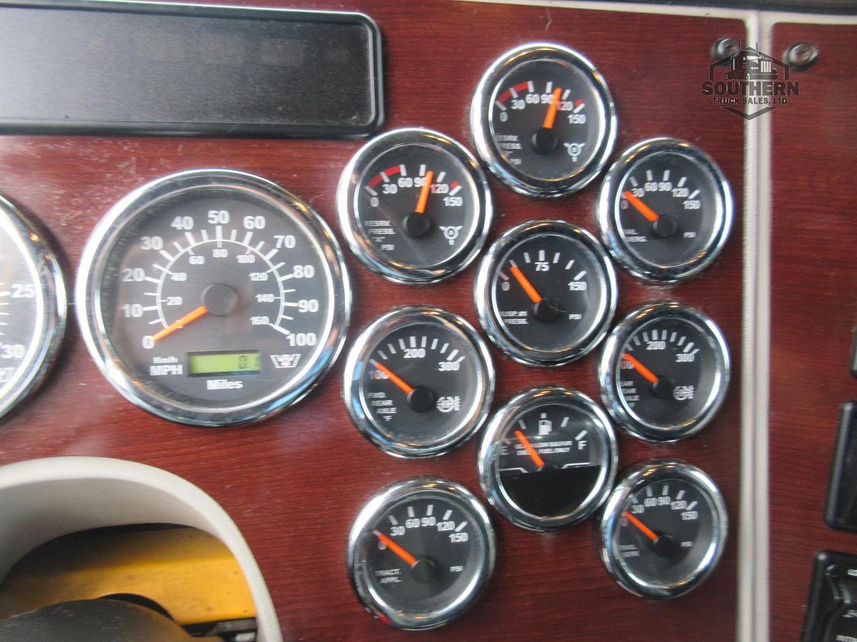 Used 2018 WESTERN STAR 4900