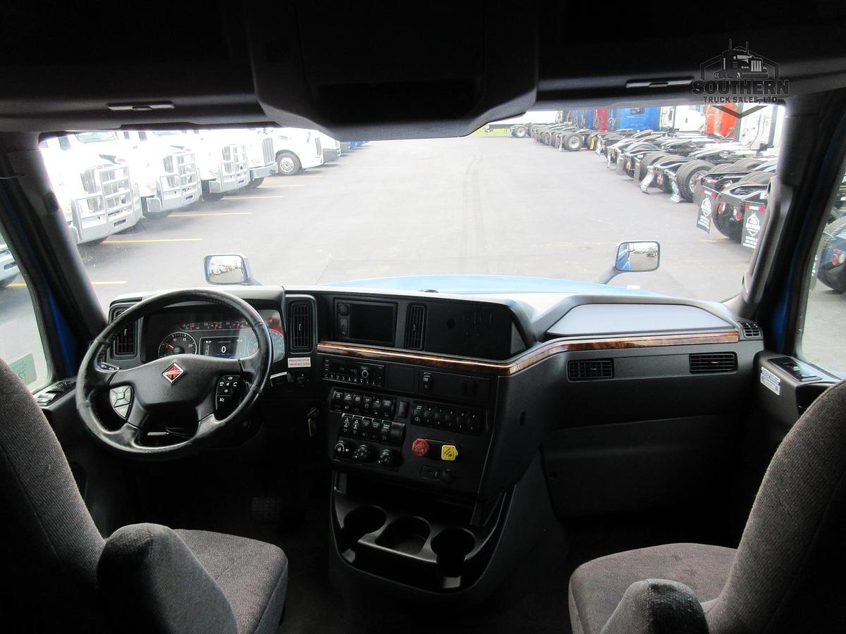 Used 2021 INTERNATIONAL LT