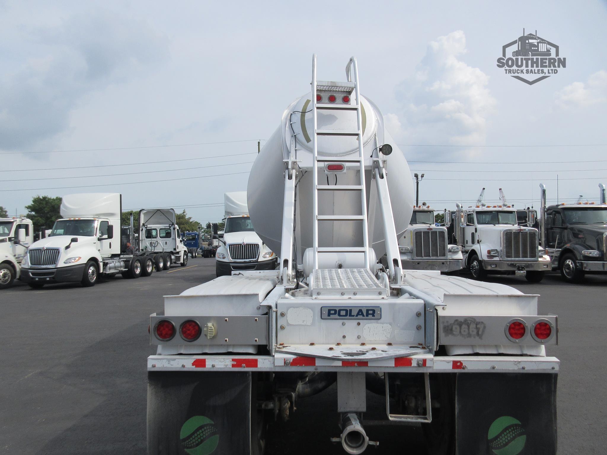 Used 2019 SOUTHERN WELDING Tandem Axle