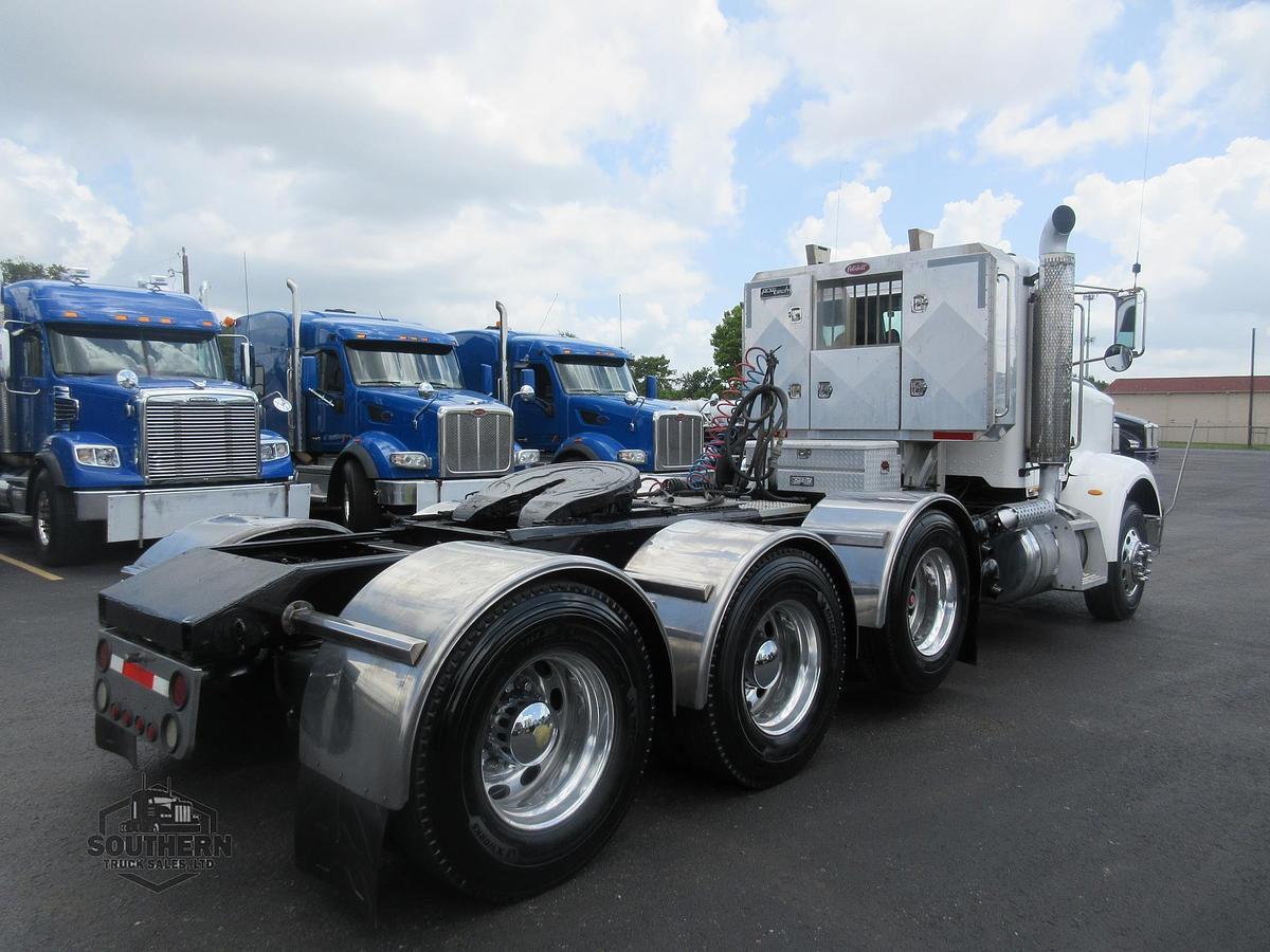 Used 2008 PETERBILT 367