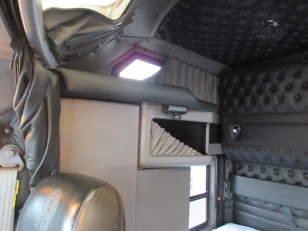 Used 2023 KENWORTH W900L