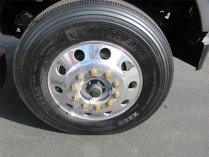 Used 2019 PETERBILT 567