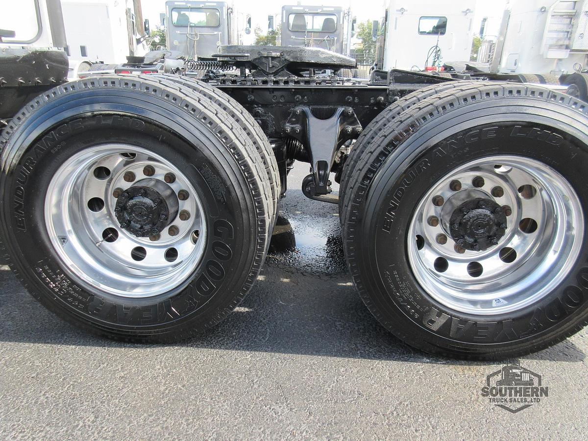 Used 2021 INTERNATIONAL LT