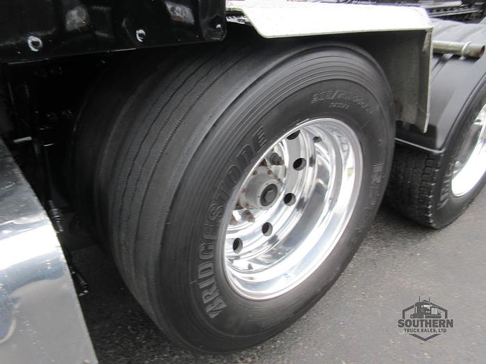 Used 2019 PETERBILT 567