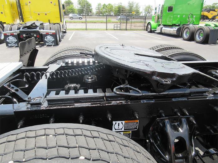 Used 2018 PETERBILT 579