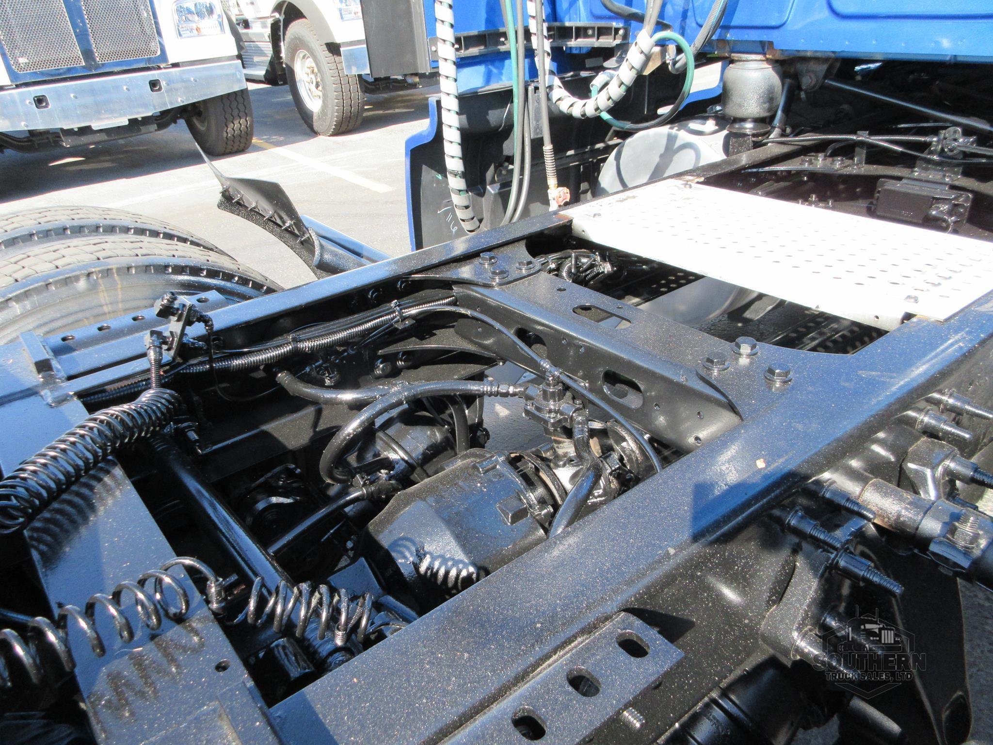 Used 2021 INTERNATIONAL LT