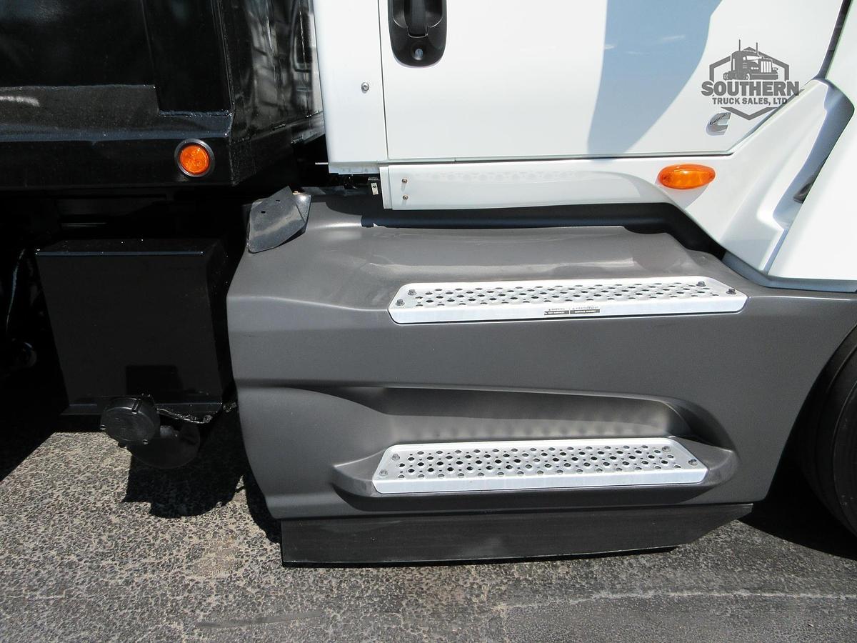 Used 2022 INTERNATIONAL LT