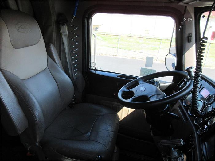 Used 2018 PETERBILT 389