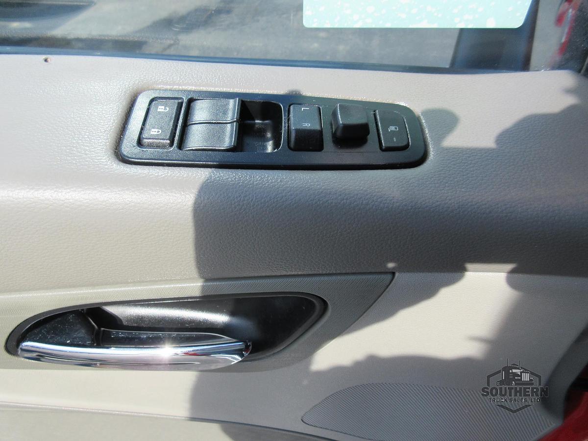 Used 2021 PETERBILT 567