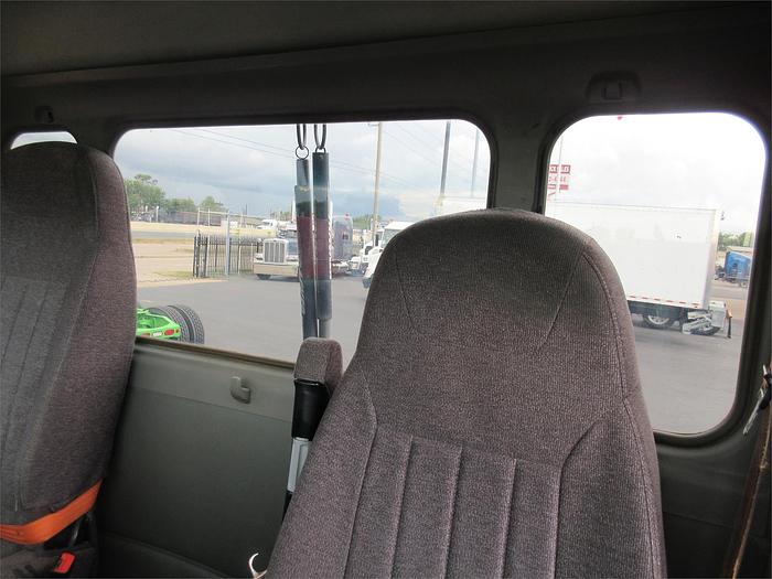 Used 2020 PETERBILT 567