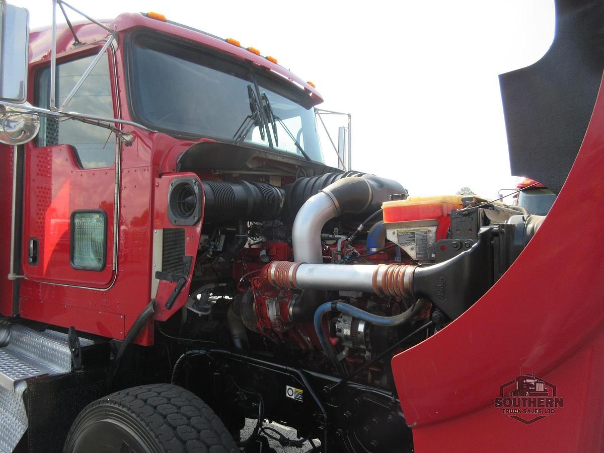 Used 2014 KENWORTH T800