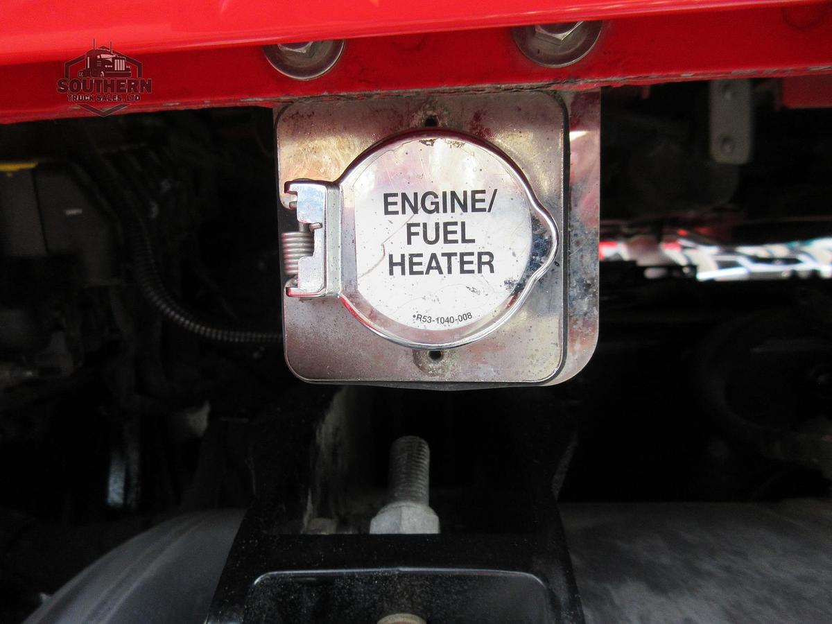 Used 2021 PETERBILT 567