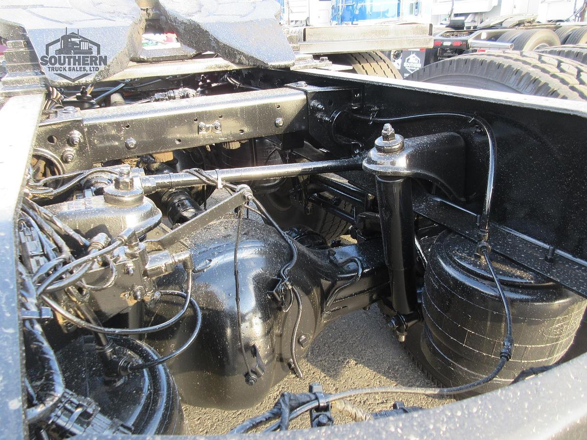 Used 2021 PETERBILT 389