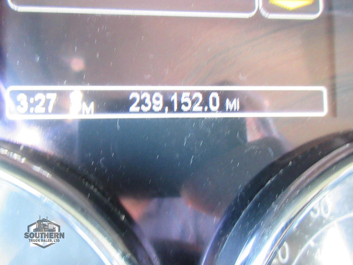 Used 2020 PETERBILT 567