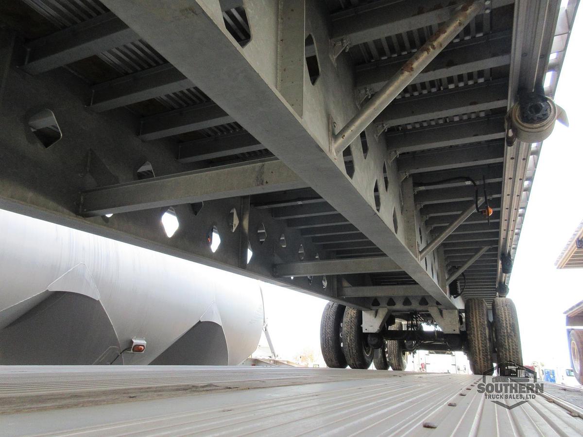 Used 2023 HYUNDAI 48 ft x 102 in