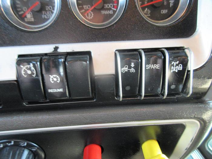 Used 2018 KENWORTH W900