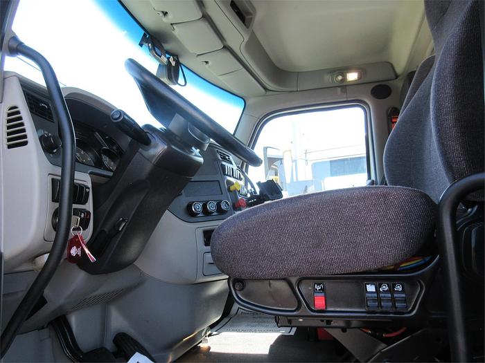 Used 2020 PETERBILT 579