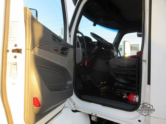 Used 2017 PETERBILT 579