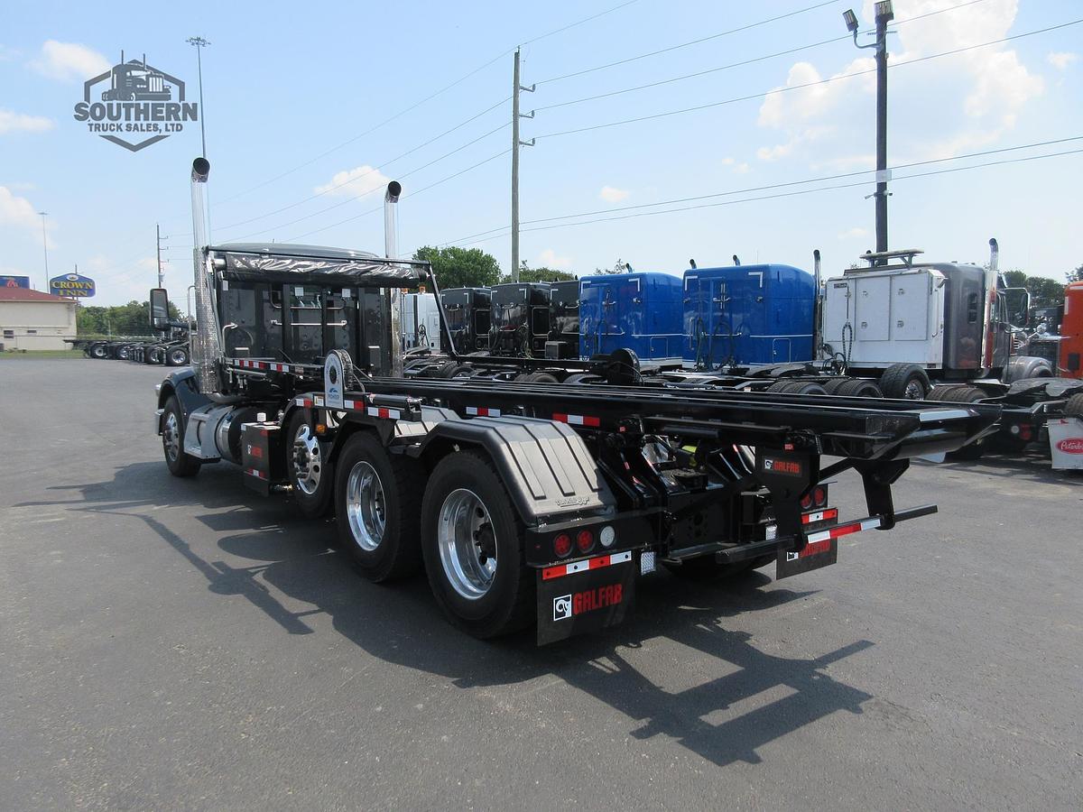 Used 2025 PETERBILT 567