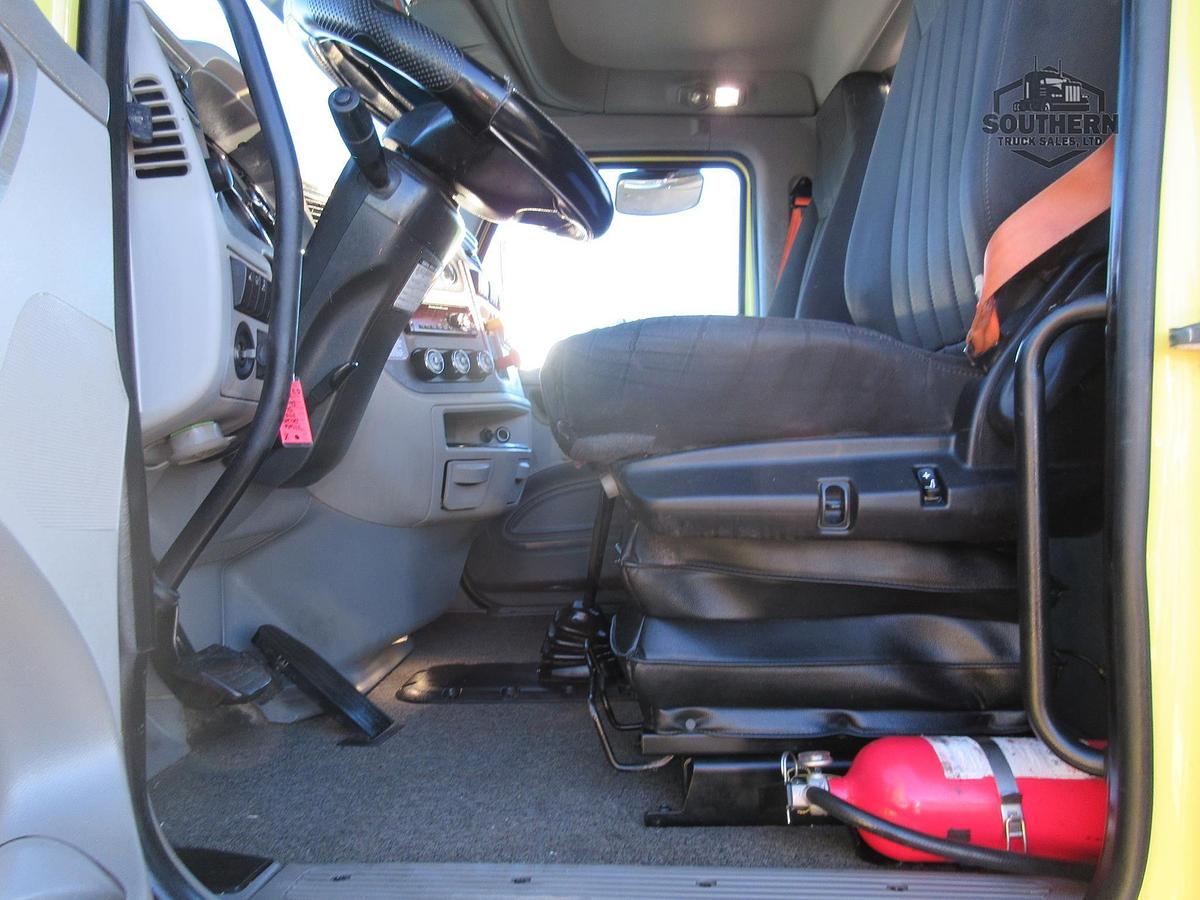 Used 2020 PETERBILT 567