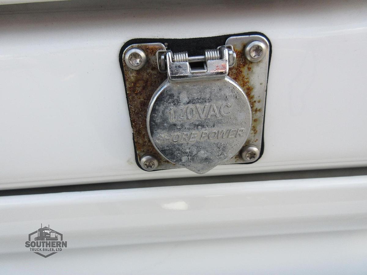 Used 2020 FREIGHTLINER CASCADIA 126