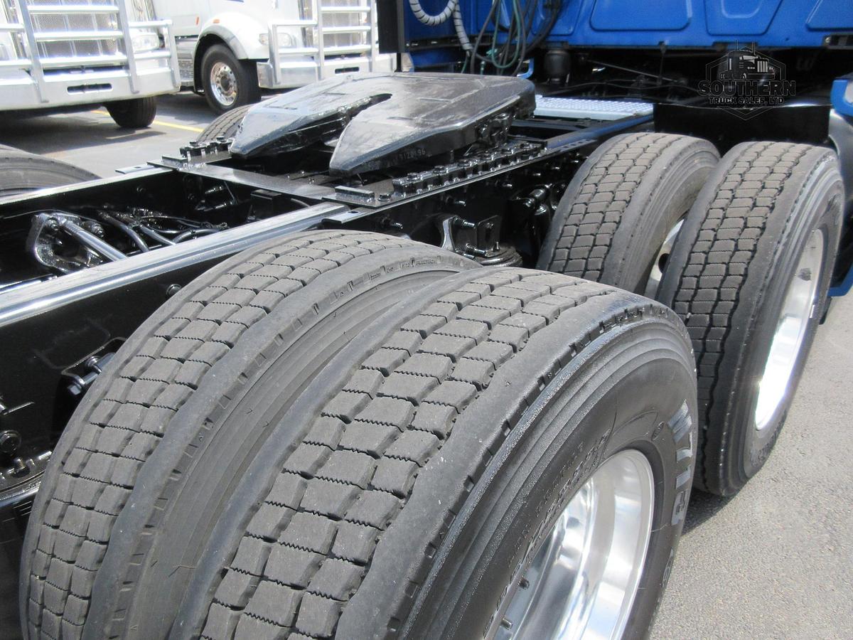 Used 2021 INTERNATIONAL LT