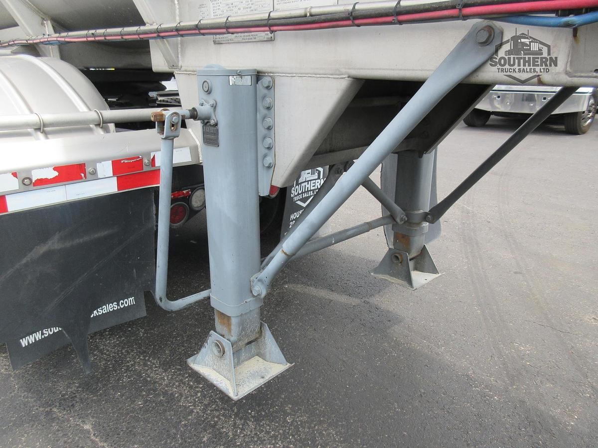 Used 2012 ACRO 5,000 gal