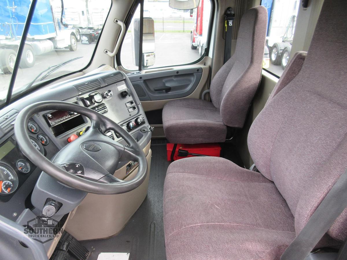 Used 2020 FREIGHTLINER CASCADIA 125