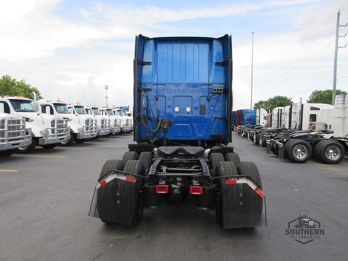 Used 2021 INTERNATIONAL LT
