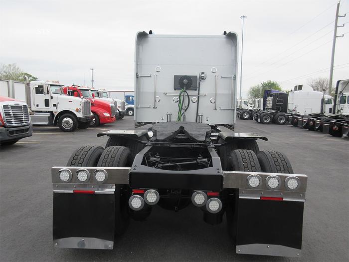 Used 2019 PETERBILT 389