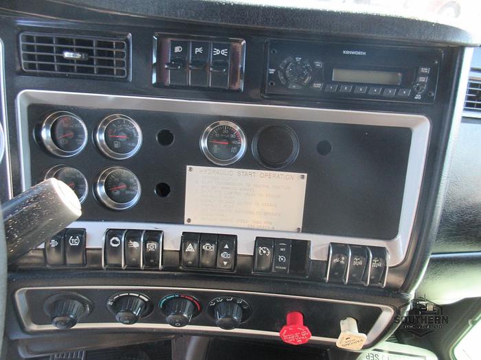 Used 2011 KENWORTH T800