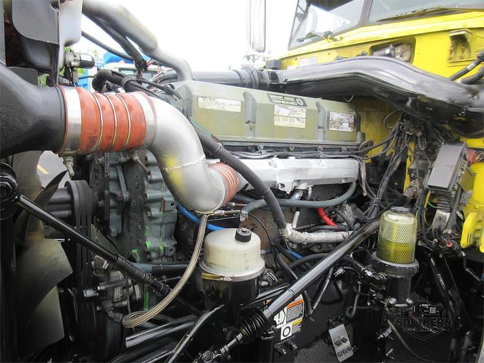 Used 2016 PETERBILT 389