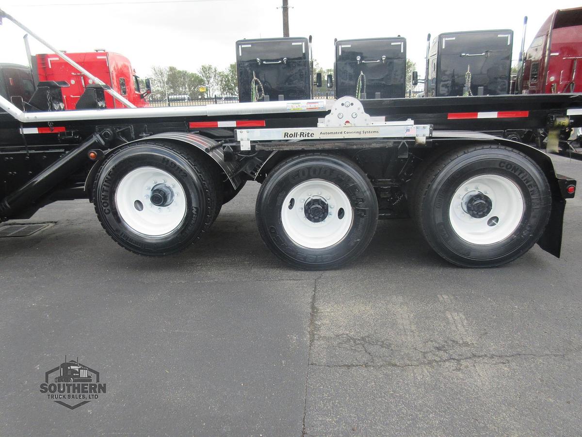 Used 2016 FREIGHTLINER CORONADO 122 SD