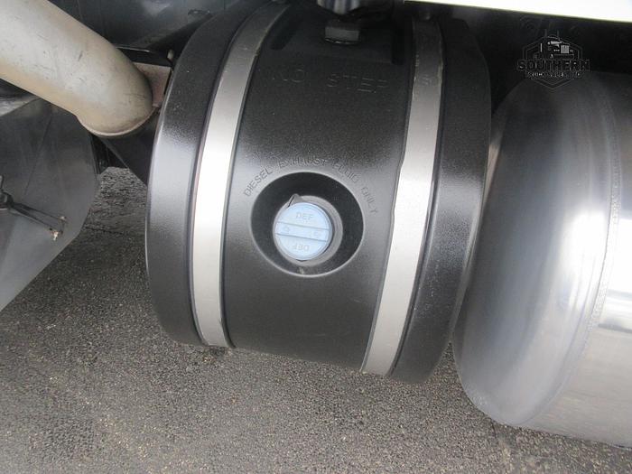 Used 2020 PETERBILT 389