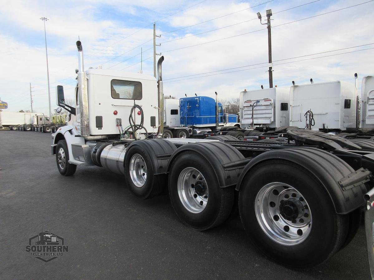 Used 2020 PETERBILT 567