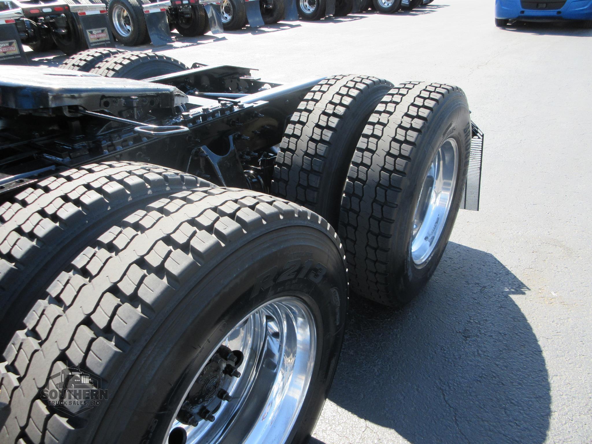 Used 2021 INTERNATIONAL LT
