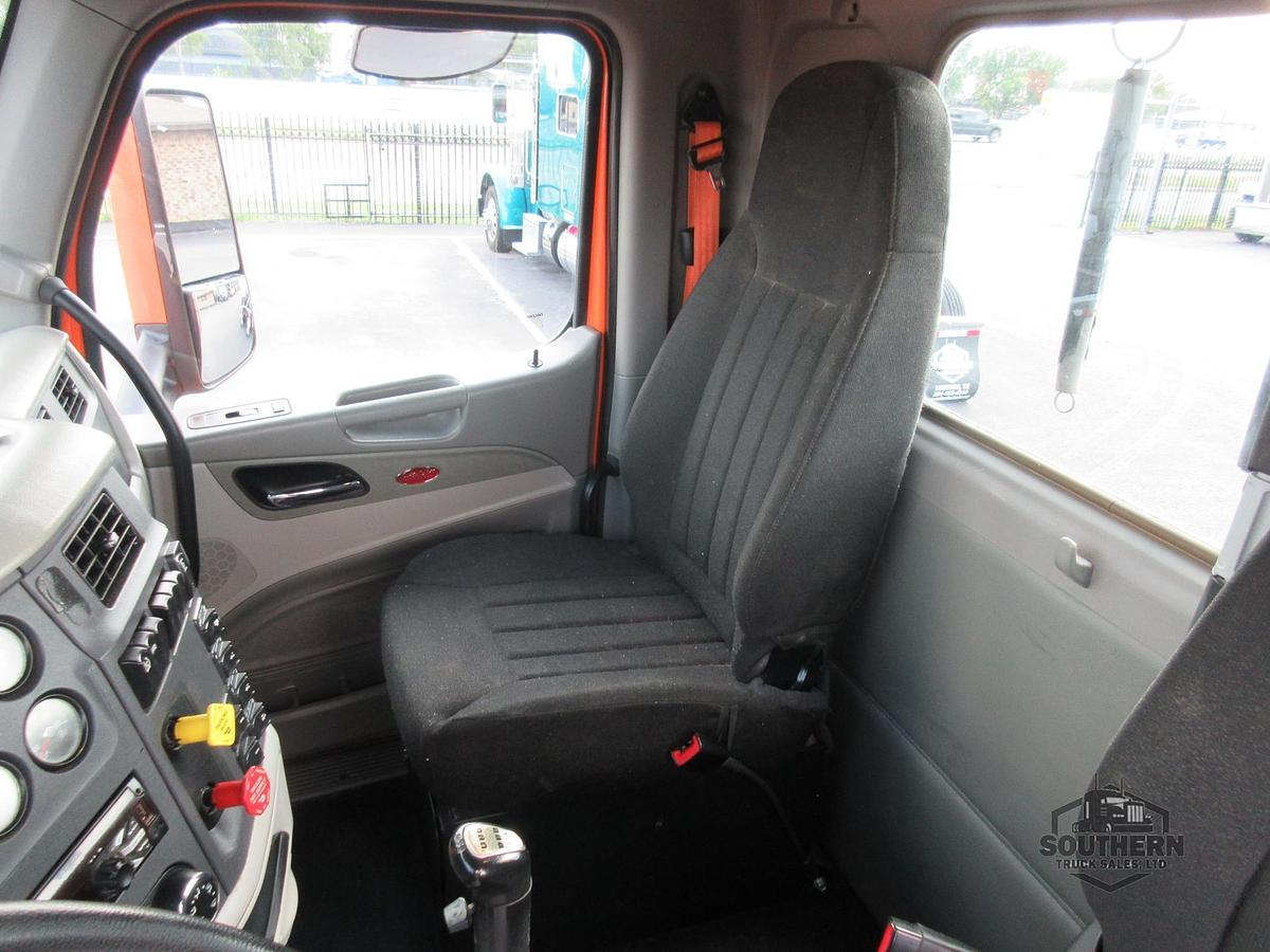 Used 2019 PETERBILT 567