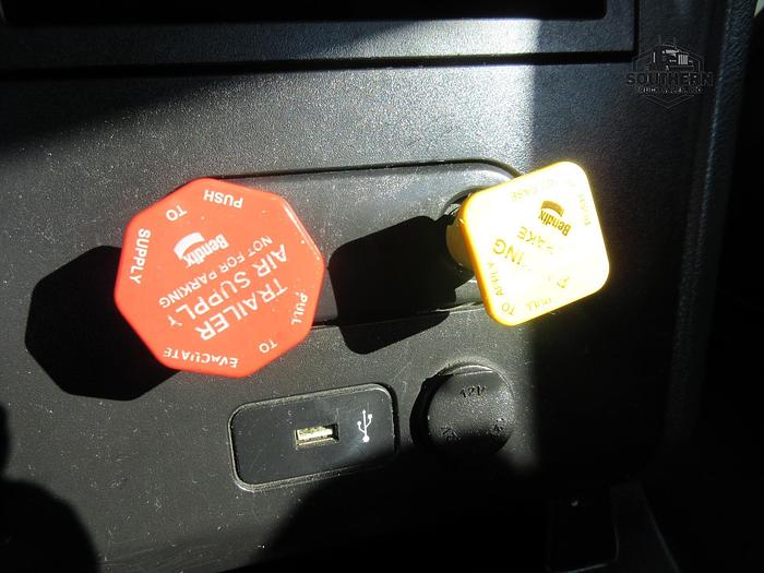 Used 2021 INTERNATIONAL LT