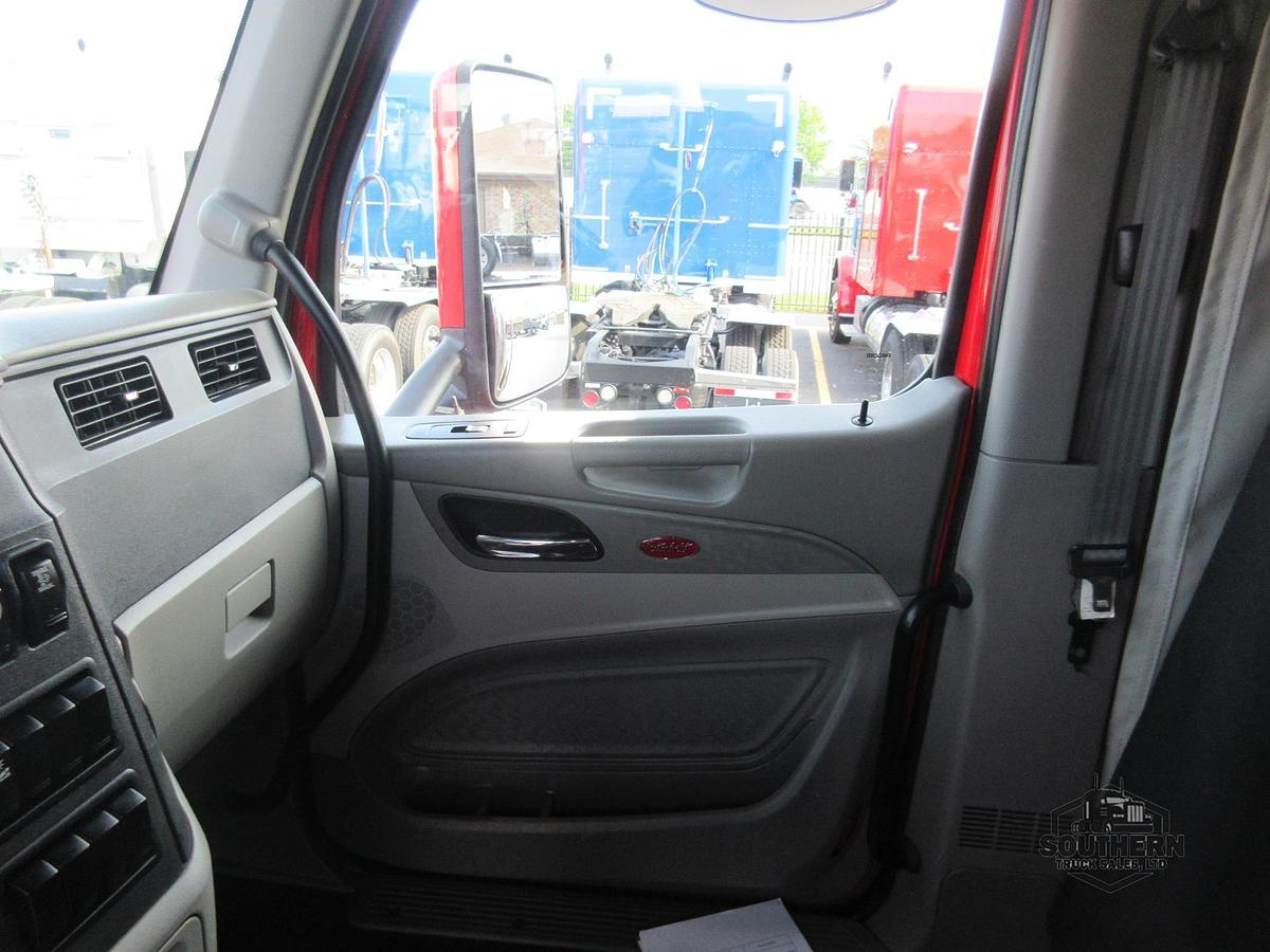 Used 2020 PETERBILT 567
