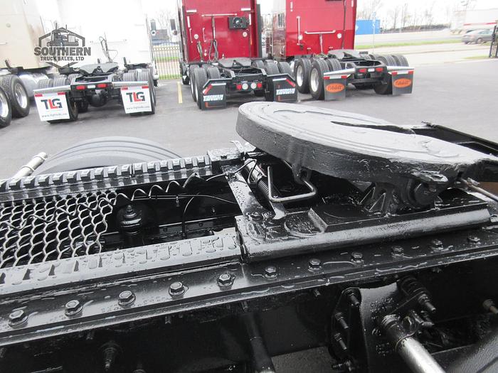 Used 2019 PETERBILT 567