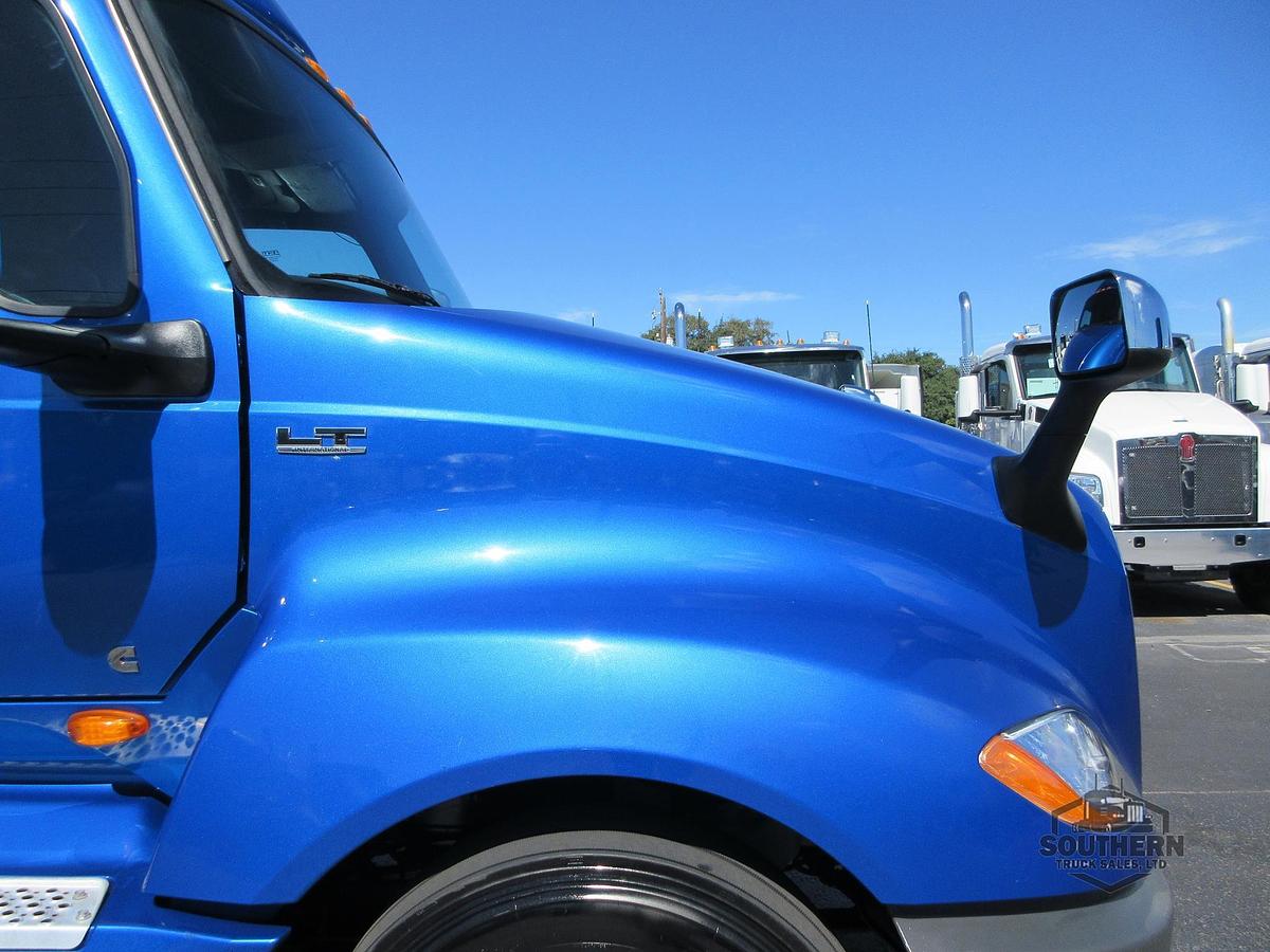 Used 2021 INTERNATIONAL LT