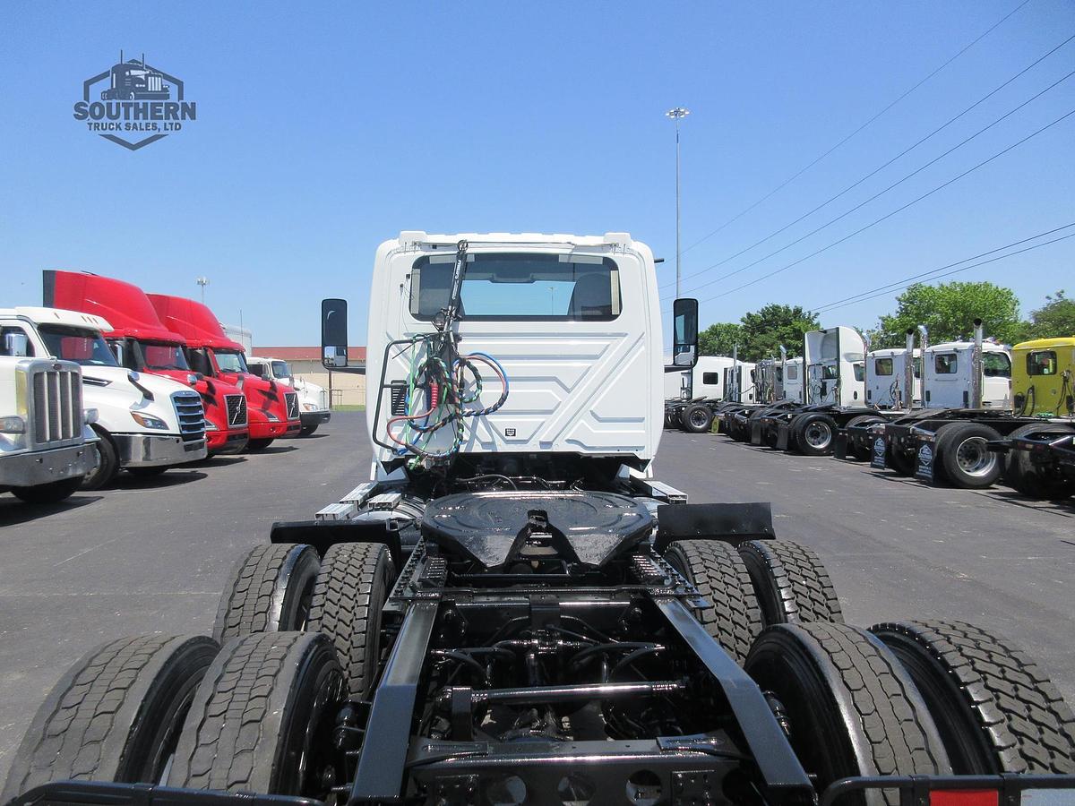 Used 2018 INTERNATIONAL LT