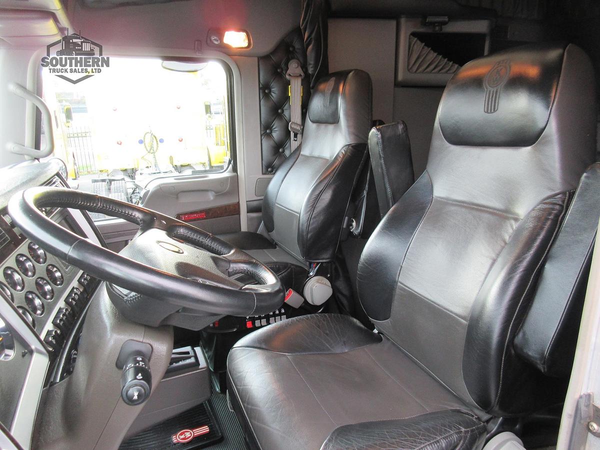 Used 2023 KENWORTH W900L