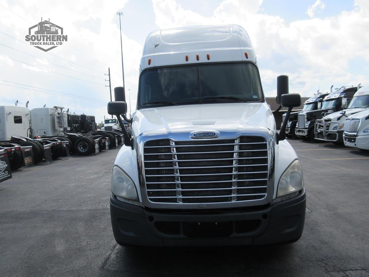Used 2014 FREIGHTLINER CASCADIA 125 EVOLUTION