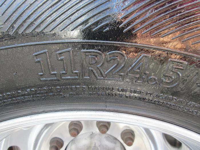 Used 2015 PETERBILT 389 - 6810