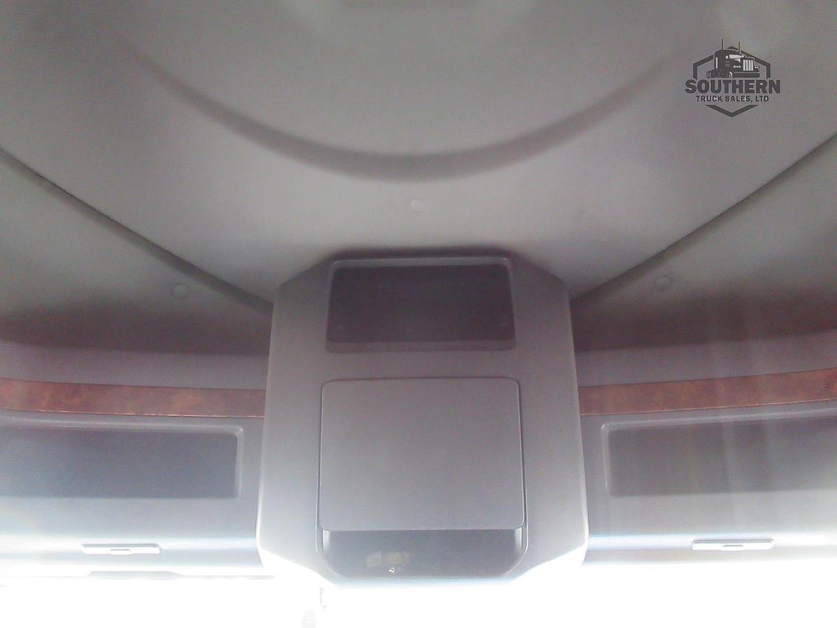 Used 2021 INTERNATIONAL LT