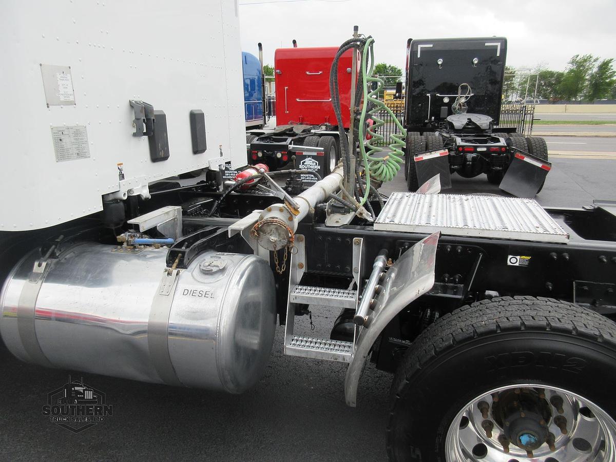 Used 2019 PETERBILT 567