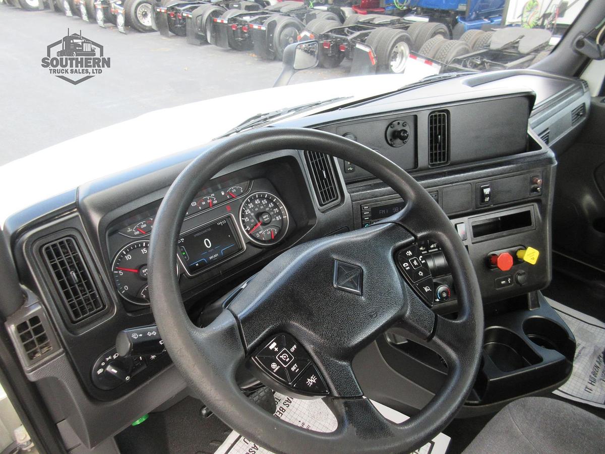 Used 2021 INTERNATIONAL LT